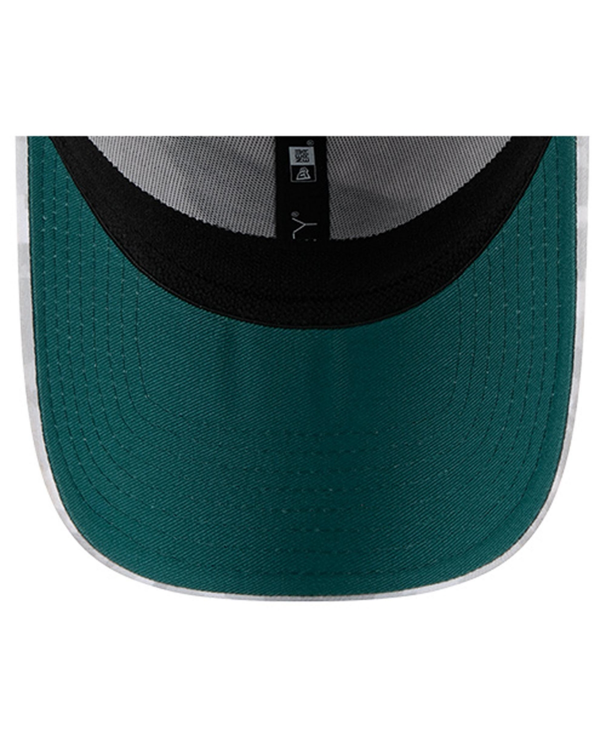 New Era Men's White Philadelphia Eagles 2025 Salute to Service Digital Camo Fan Pack 39THIRTY Flex Hat