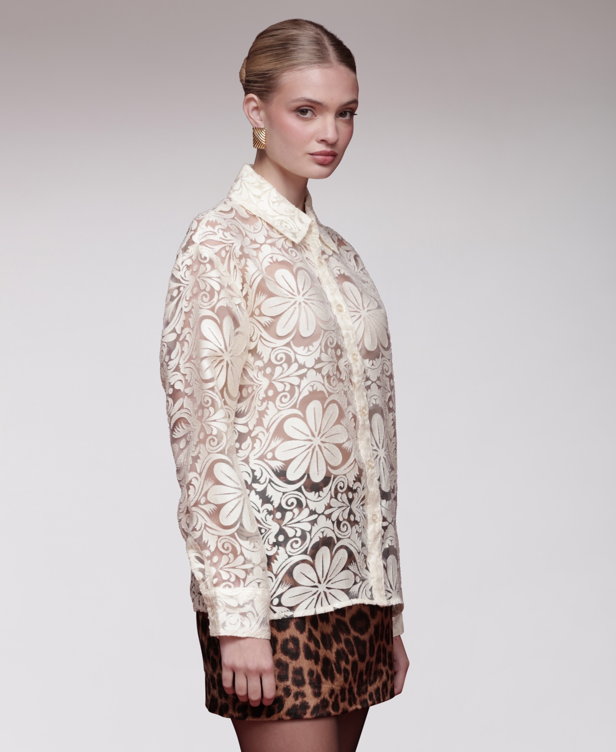 Avec Les Filles Women's Button-down Top In Red