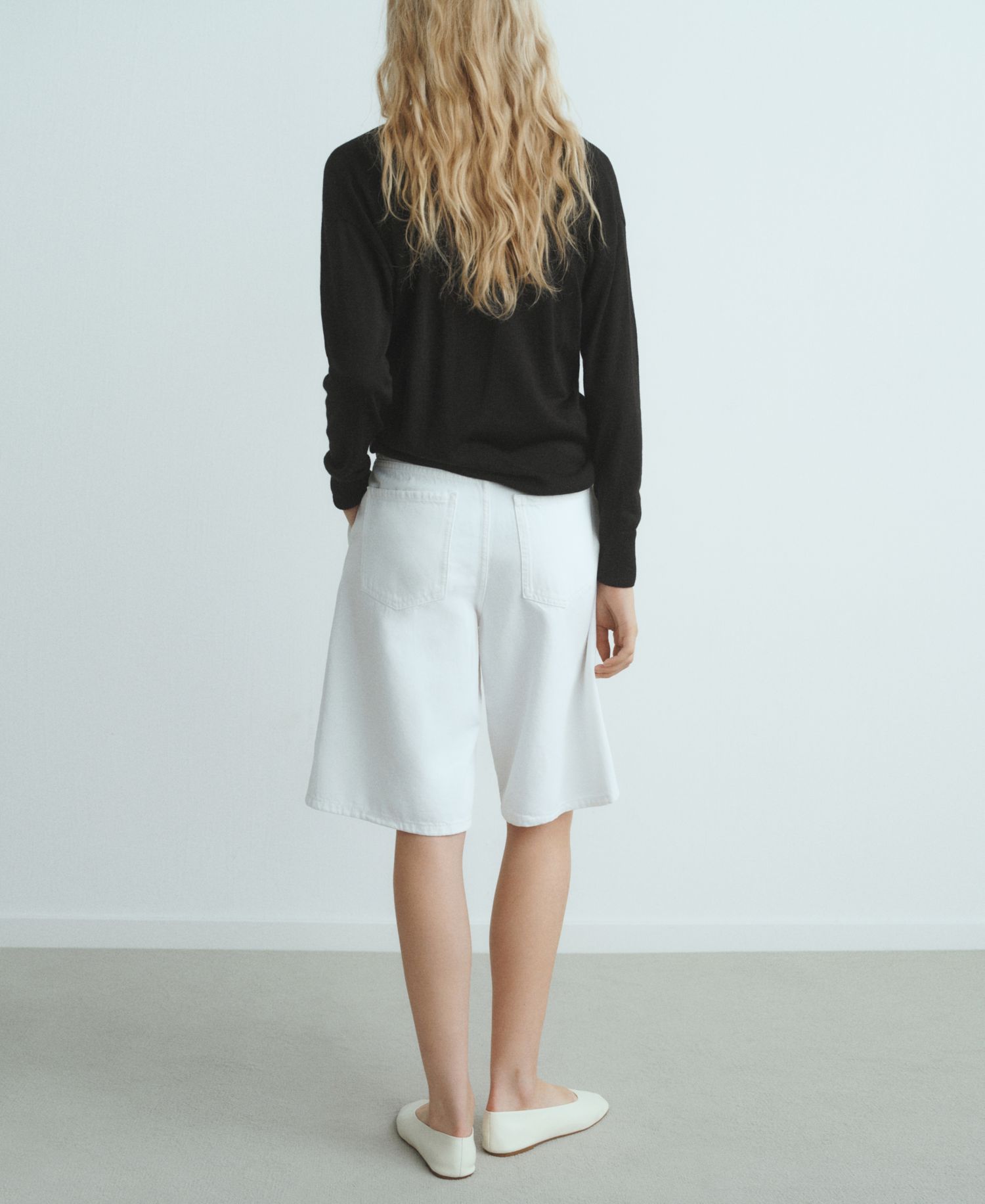 Women's Scarf Detail V-Neck Sweater