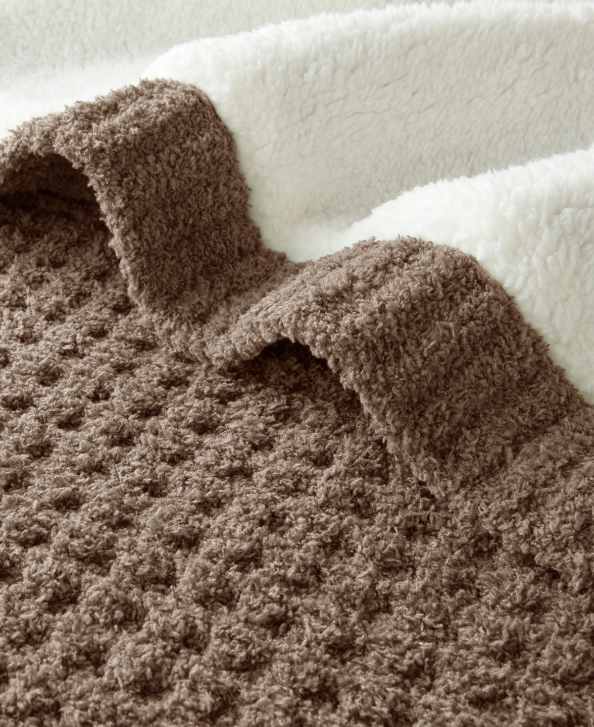 Madison Park Rowan Waffle Knit Chenille Throw, 50" x 60"