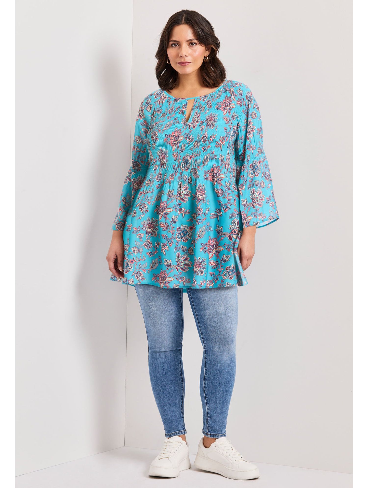 Women's Plus Size Keyhole Bell Sleeve Tunic