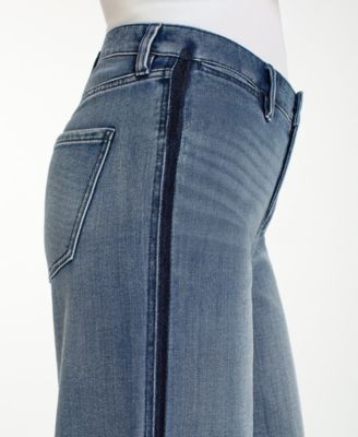 Women's Petite Super Stride Wide-Leg Jeans