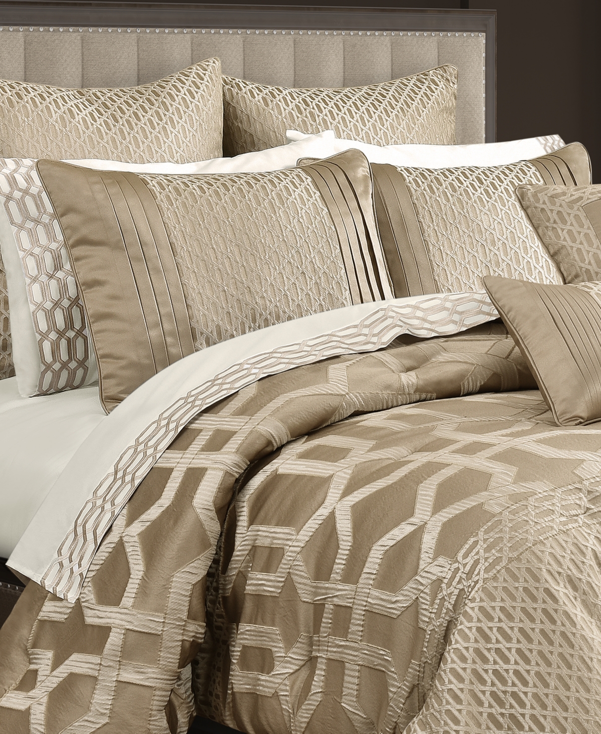 Royal Court Olympus Embossed 3-pc. Comforter Set, Full/queen In Neutral