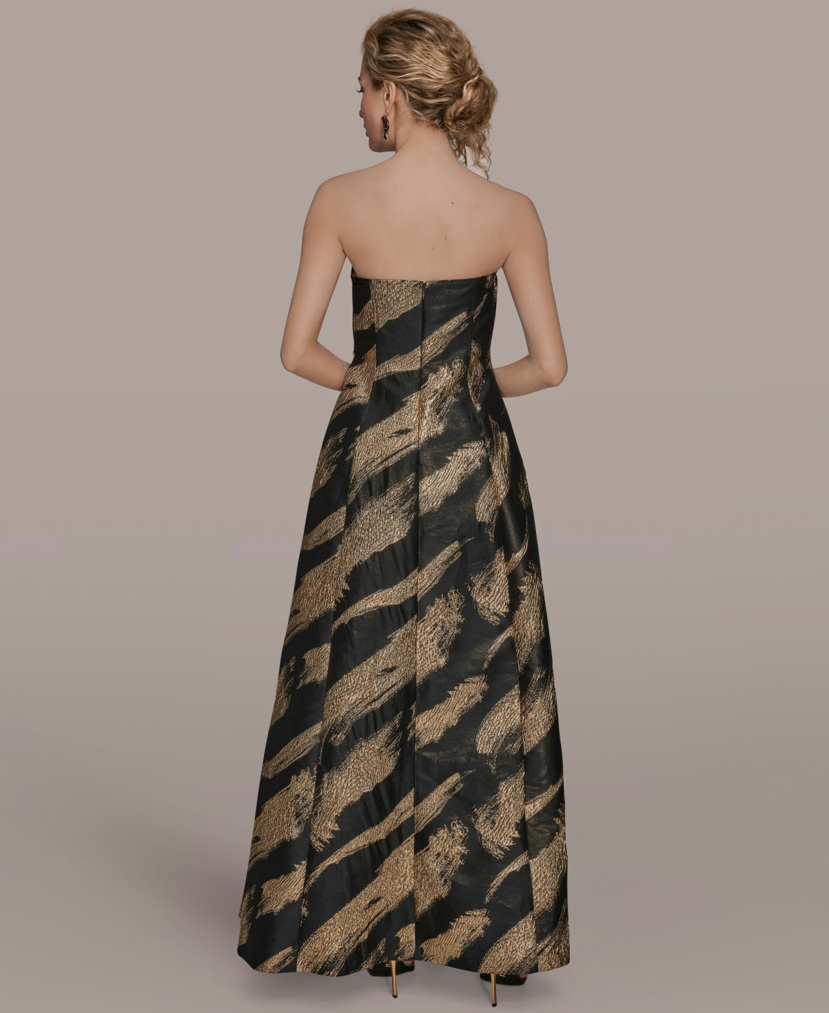 Donna Karan New York Strapless Fit & Flare Gown In Multi