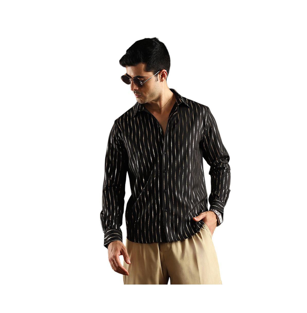 Campus Sutra Men's Metallic-Vined Shirt