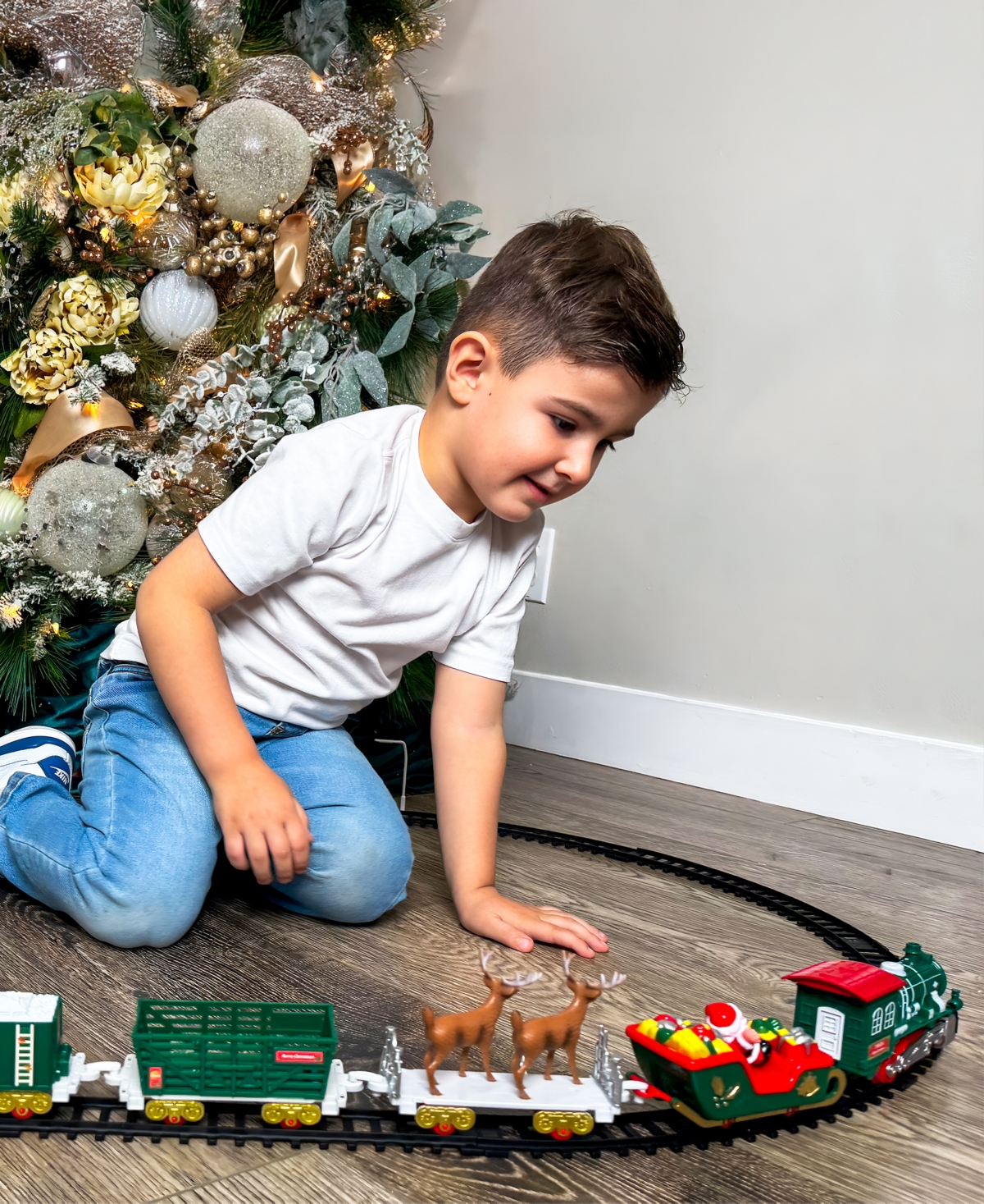 World Tech Toys Santa's Choo Choo Battery Powered Train Set In Transparent