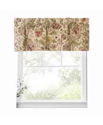 Ellis Curtain