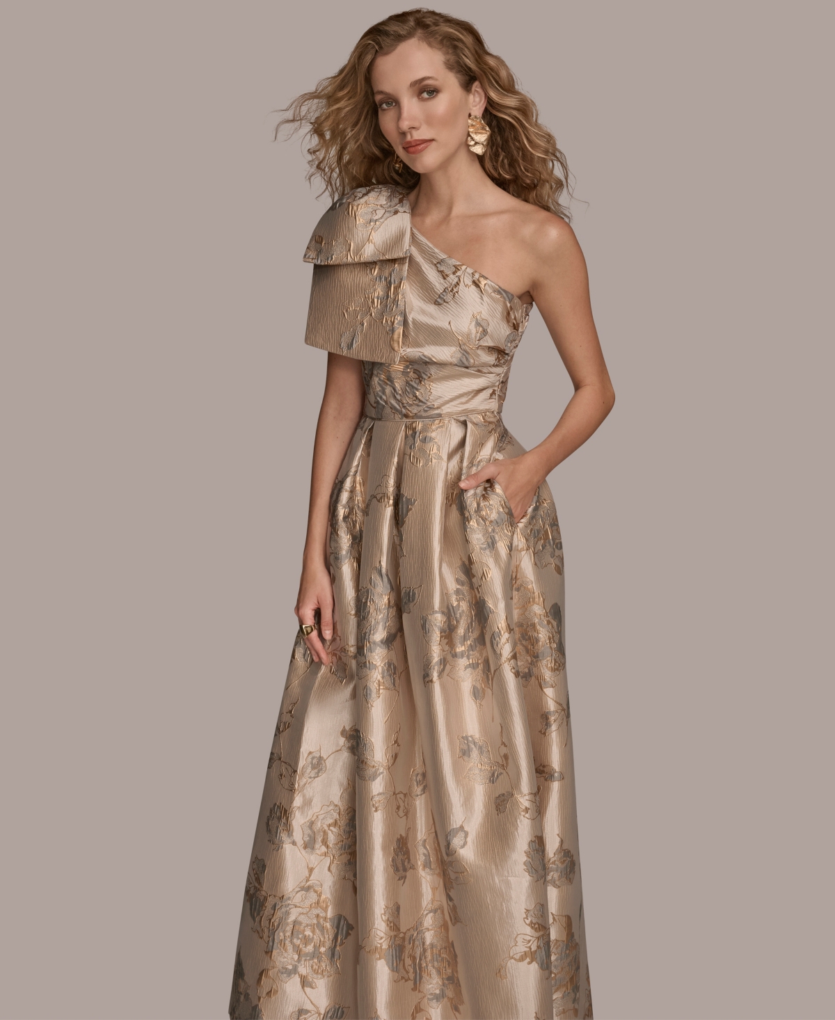 Donna Karan Women's One-shoulder Bow Ball Gown In Gold