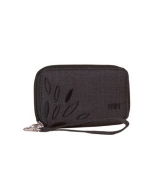 Intrepid, Blackberry