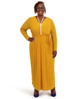 Women's V-Neck Long-Sleeve Dress