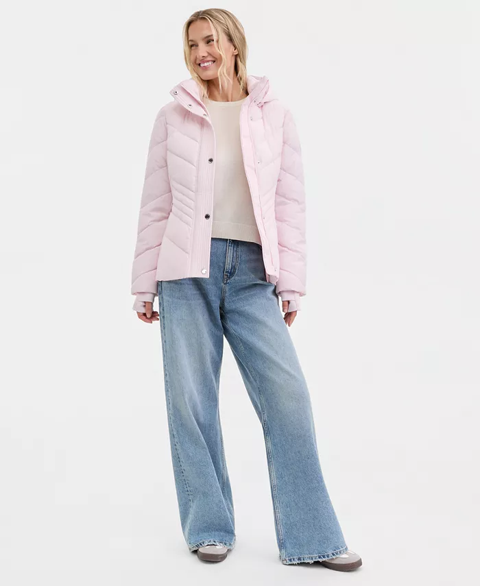 Women's Hooded Puffer Coat - thumbnail 2