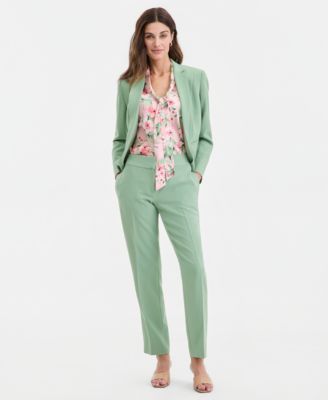 Women's Floral Sleeveless Tie-Front Blouse