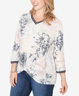 Plus Size Botanical Stamp Knit Twist Front Top