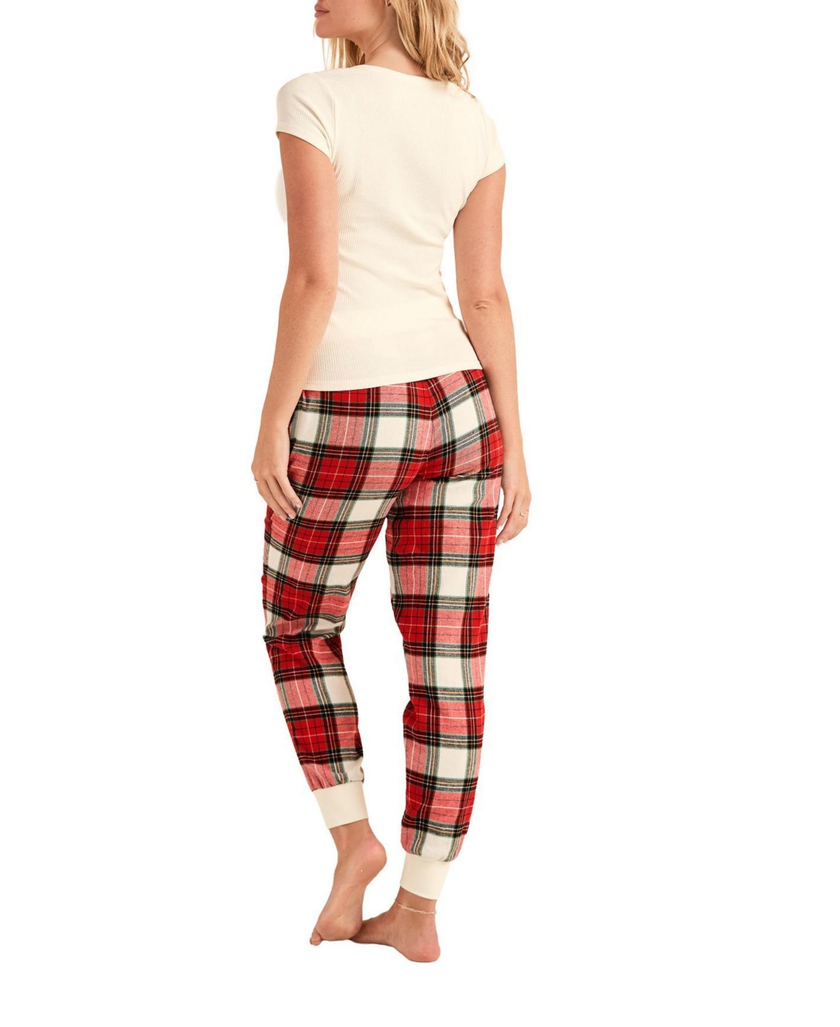 Adore Me Women's Caileigh T-Shirt & Joggers Pajama Set