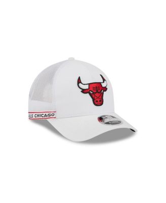 Men's White Chicago Bulls Featherweight Team Tape 9FORTY M-Crown A-Frame Adjustable Hat
