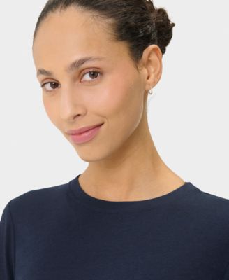 Women's Essential Long-Sleeve T-Shirt