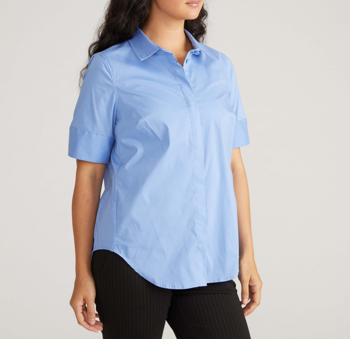 Universal Standard Women's Stretch Poplin Short Sleeve Shirt
