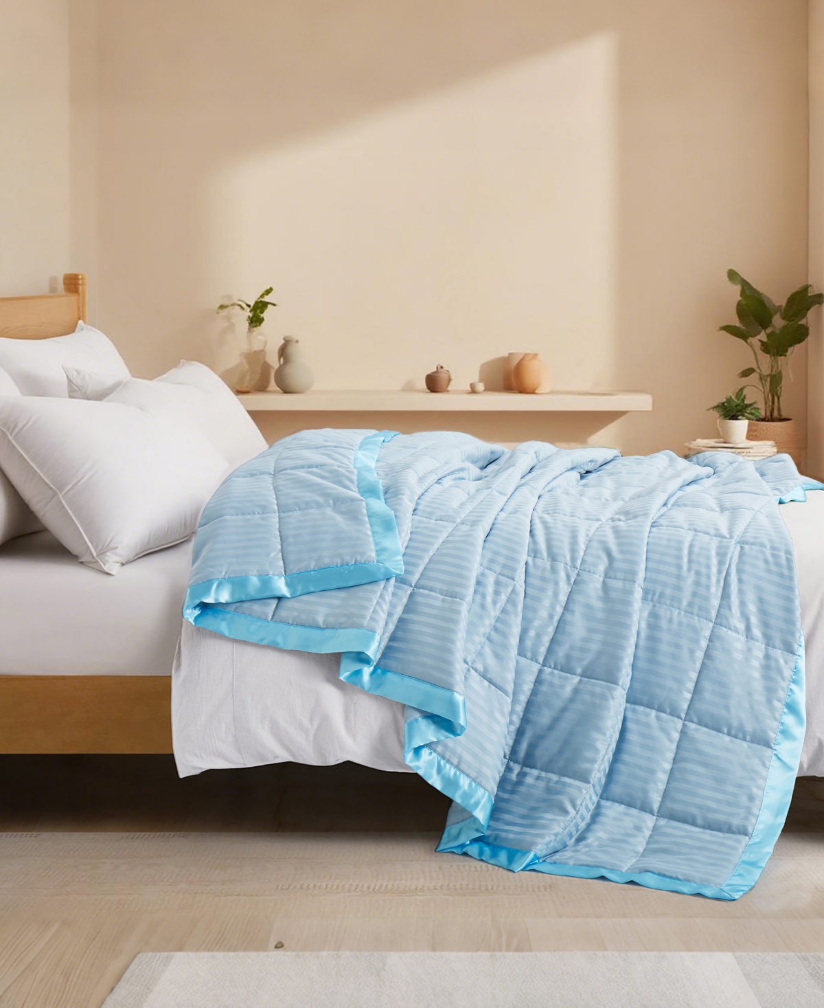 Unikome Oversized Lightweight Down Alternative Blanket