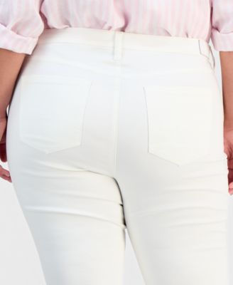 Plus Size High-Rise Bootcut Jeans