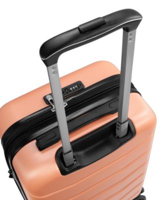 Silverton 26" Medium Check-In Spinner Suitcase