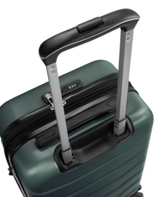 Silverton 30" Large Check-In Spinner Suitcase