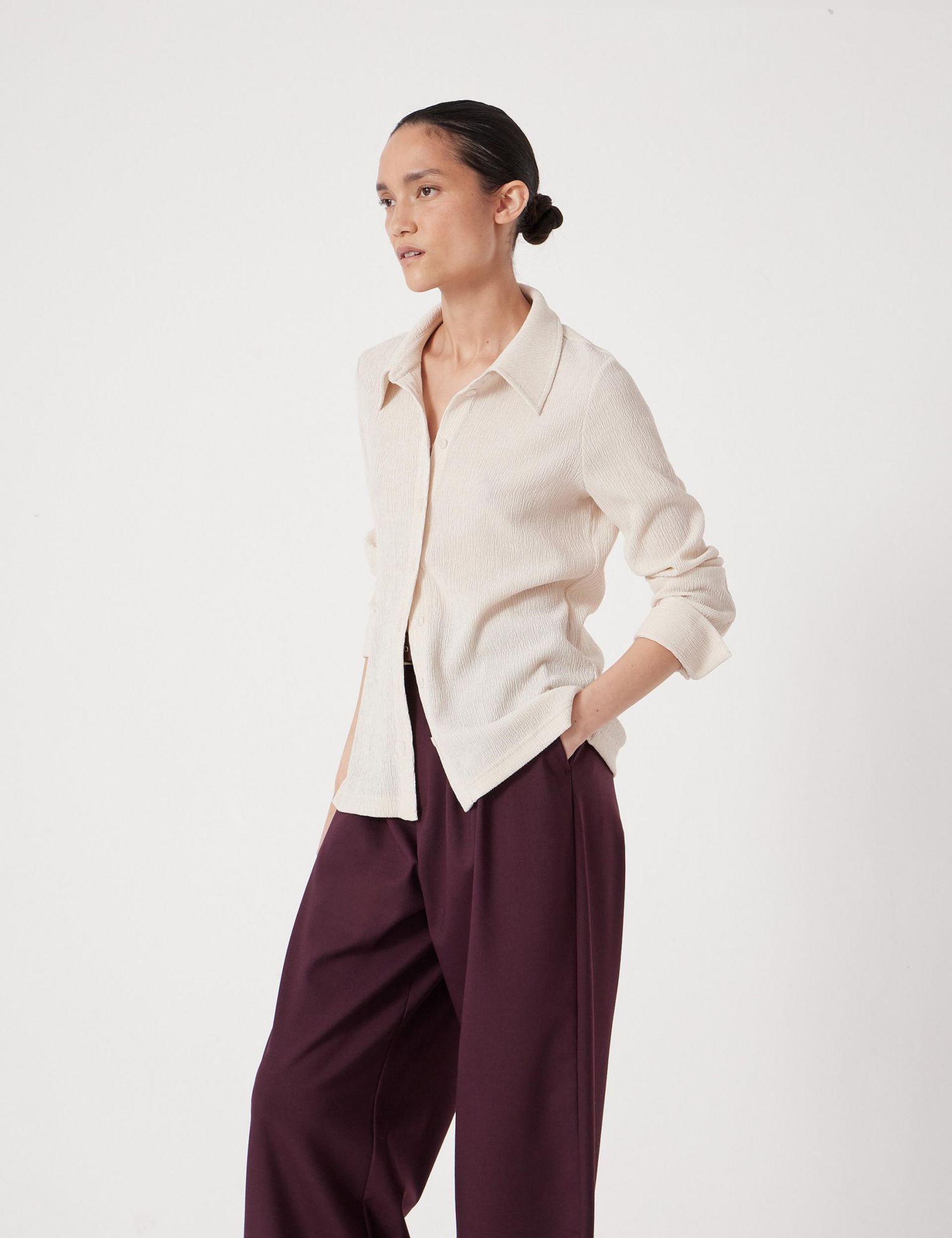 Women's Textured Slim Shirt