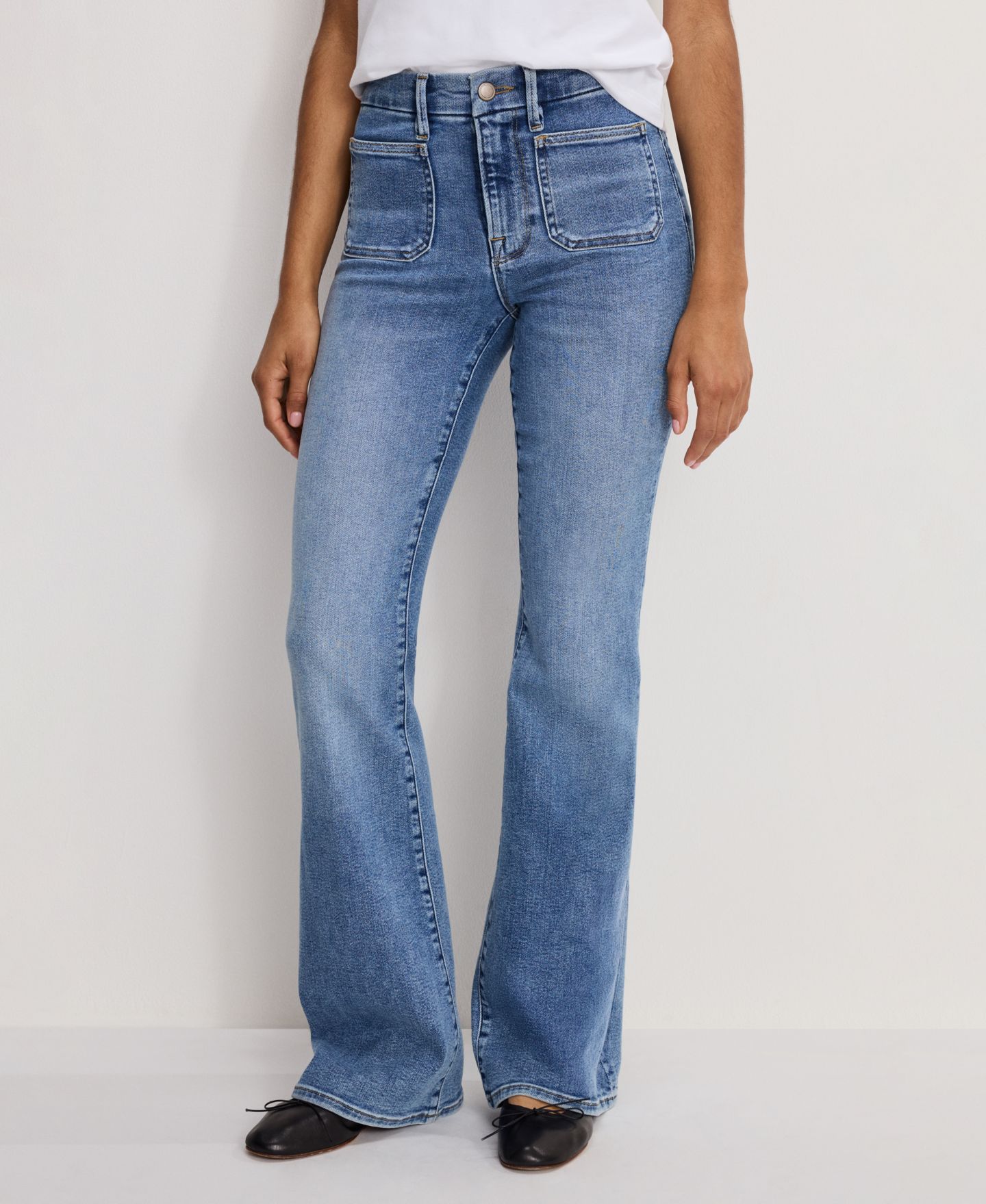 Женские джинсы Good American Good Legs Flare, цвет: Индиго — фото 1