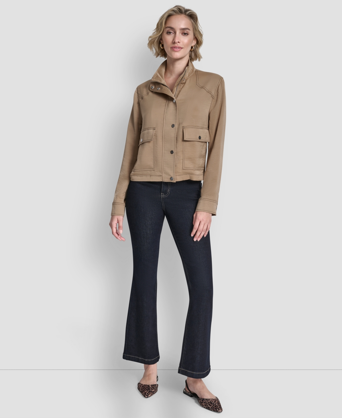 Dkny Women's Top Stitch Glazed High Mock Neck Dressing Jacket In Brown