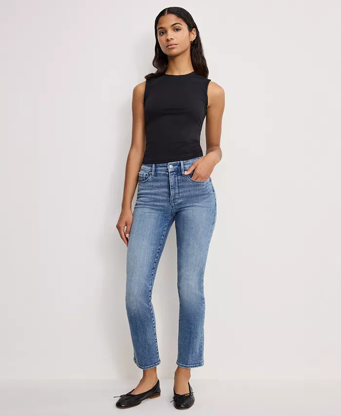 Women's Straight Leg Jeans - thumbnail 2