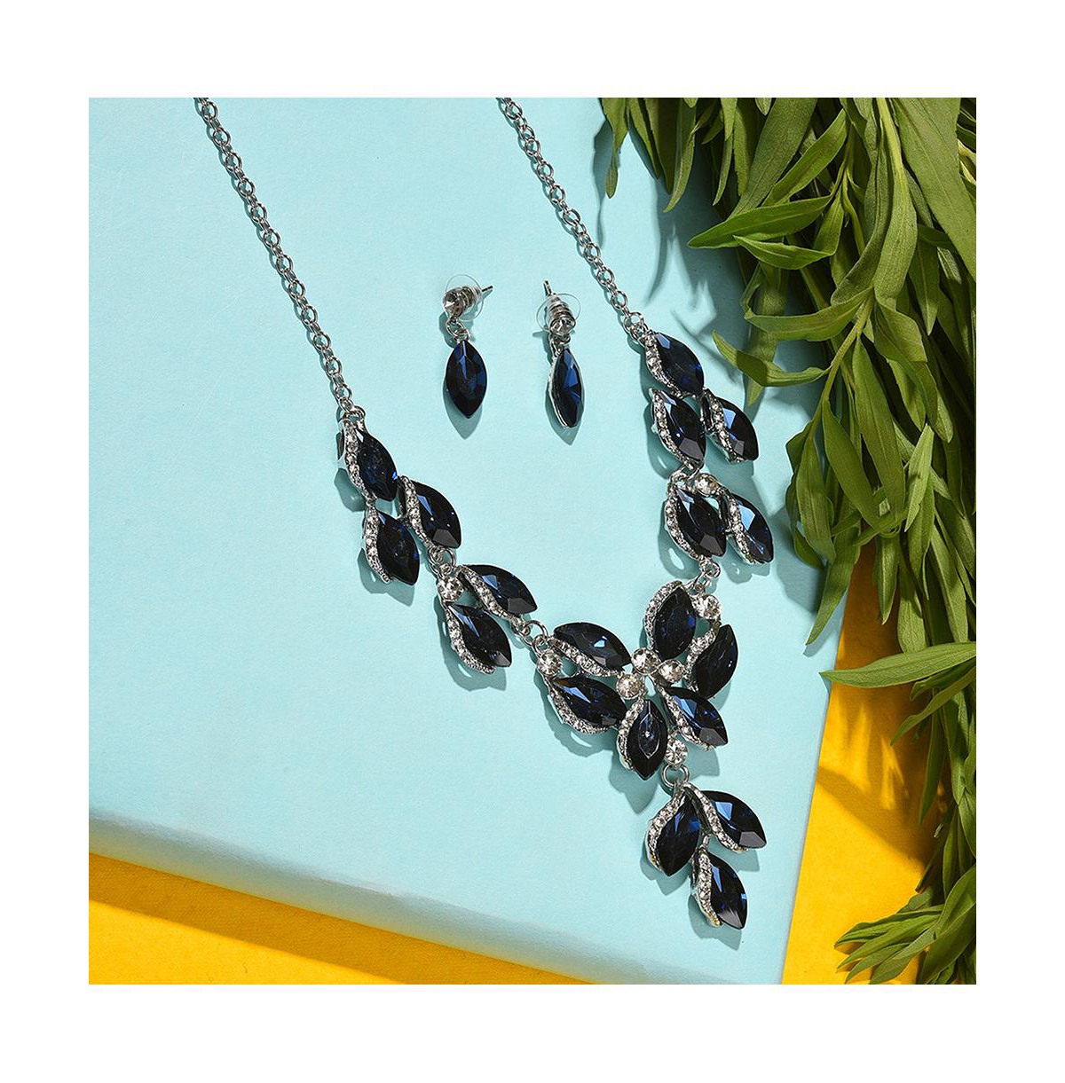 Sohi Women's Blue Stone Drop Jewellery Set