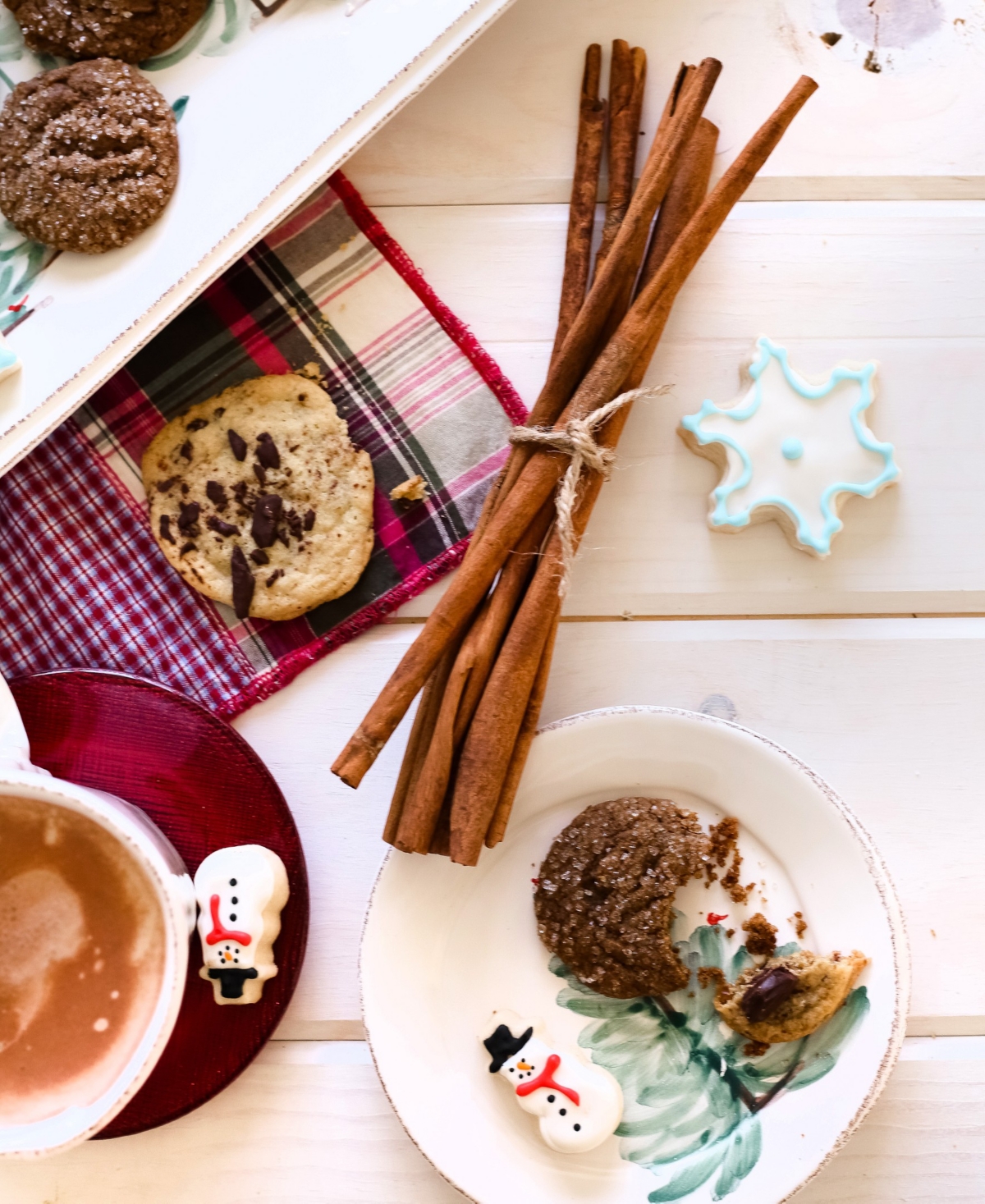 Vietri Lastra Holiday Canape Plate