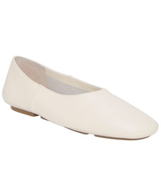 Vince Camuto - Women's Catisha Soft Packable Ballet Flats