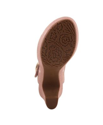 Women's DADE-WOVEN Textured Platform Sandals with Metallic Button Detail