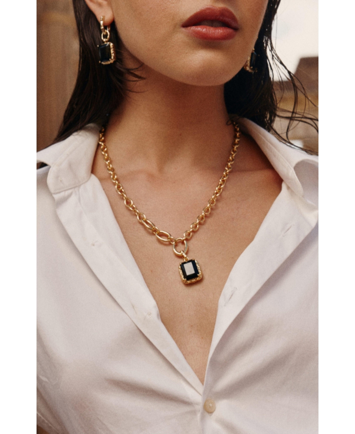 Retro Chic Agate Lava Necklace