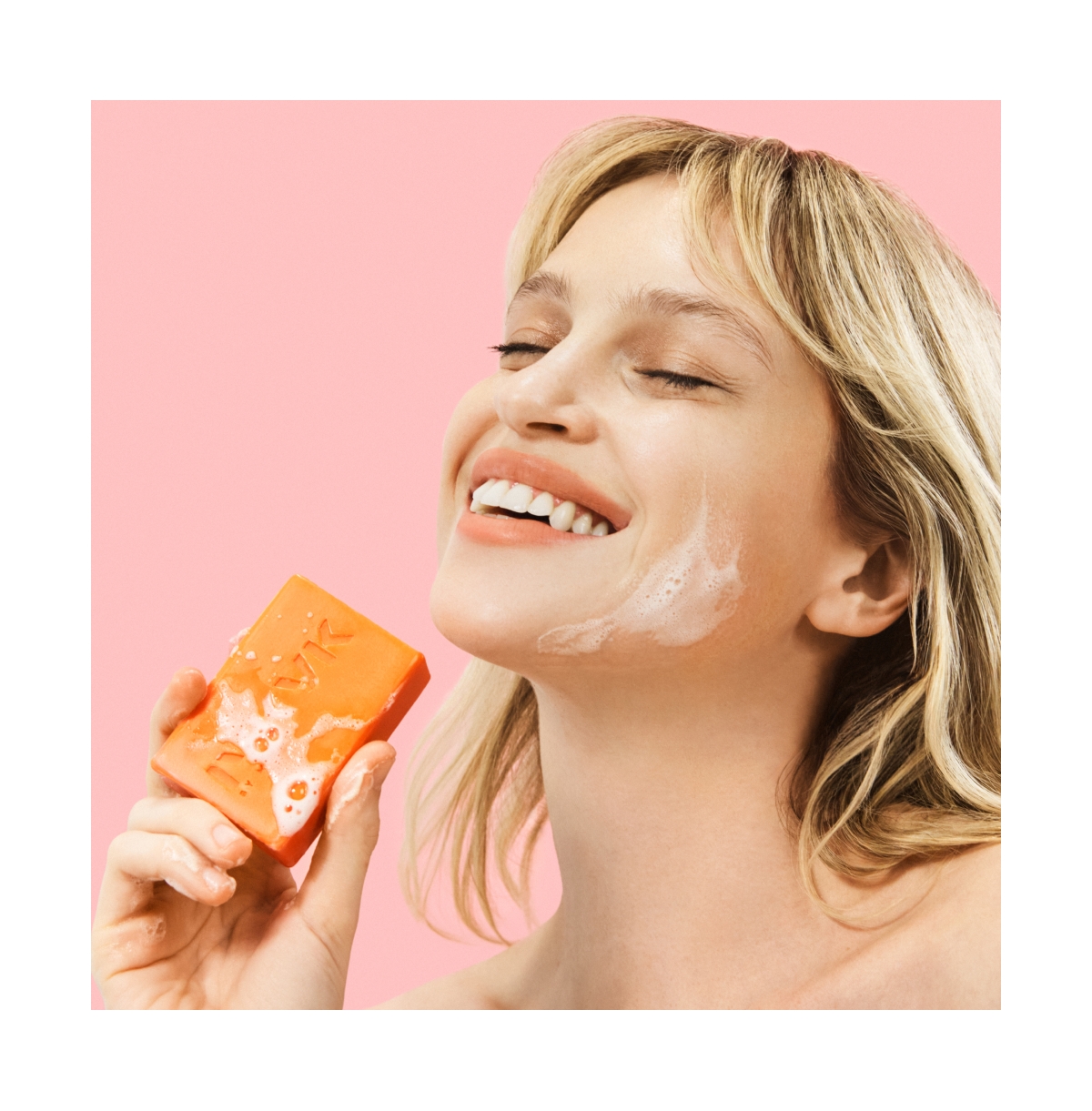 Makari Vitamin C & Turmeric Facial Cleansing Bar - 7oz