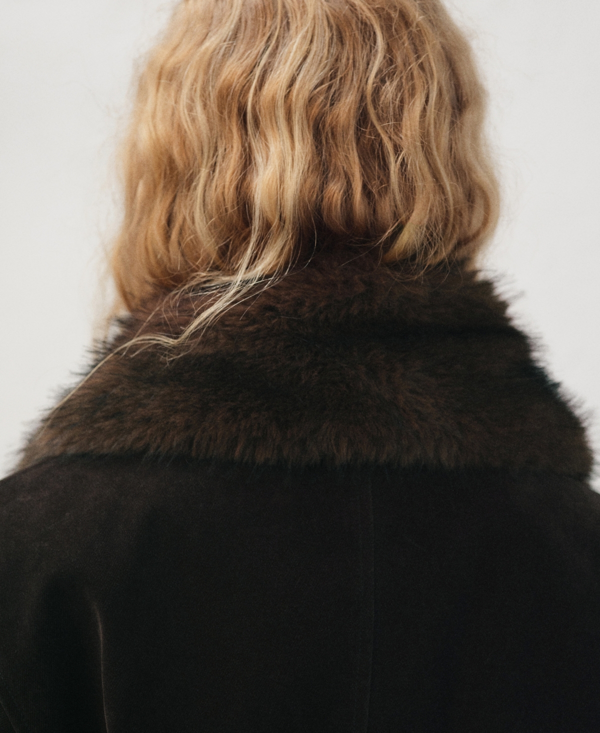 Mango Women's Fur-effect Collar Velvet-finish Parka In Brown