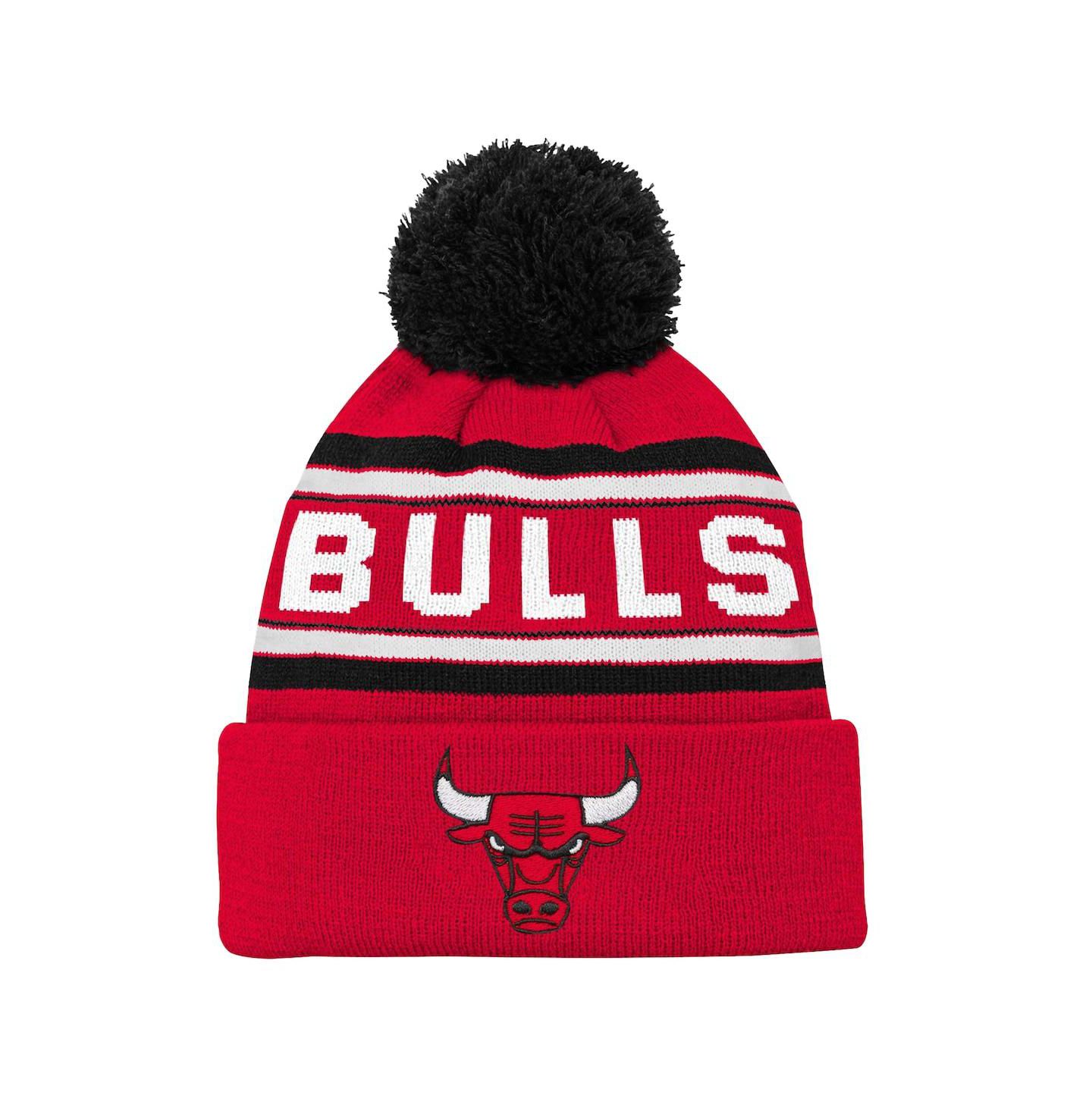Детская шапка Outerstuff Red Chicago Bulls Backboard Jacquard Cuffed Knit Hat with Pom — фото 1