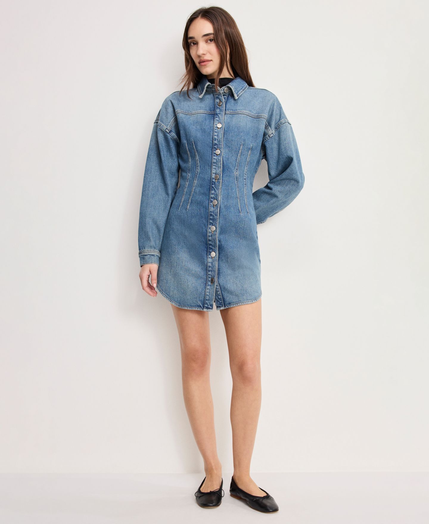 Женское платье Good American Shaped Long-Sleeve Denim Dress, цвет: Индиго — фото 2