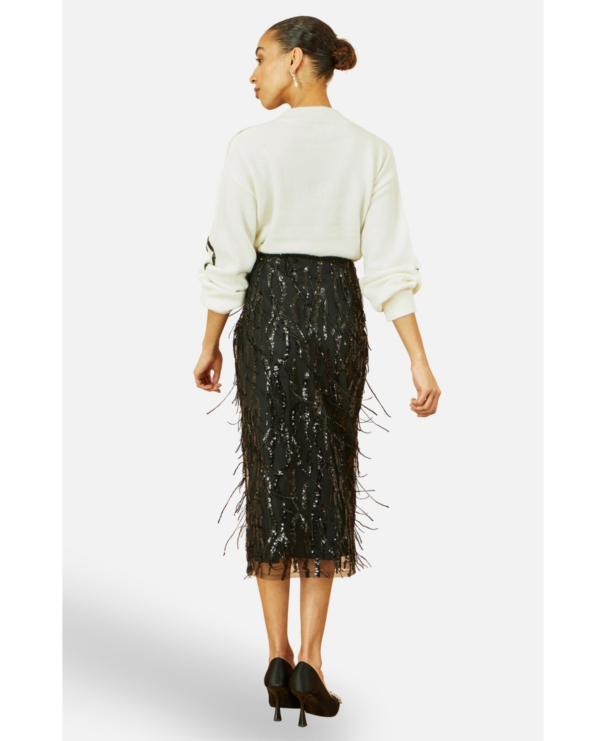 Yumi Women's Sequinned Bow Neckline Sweater