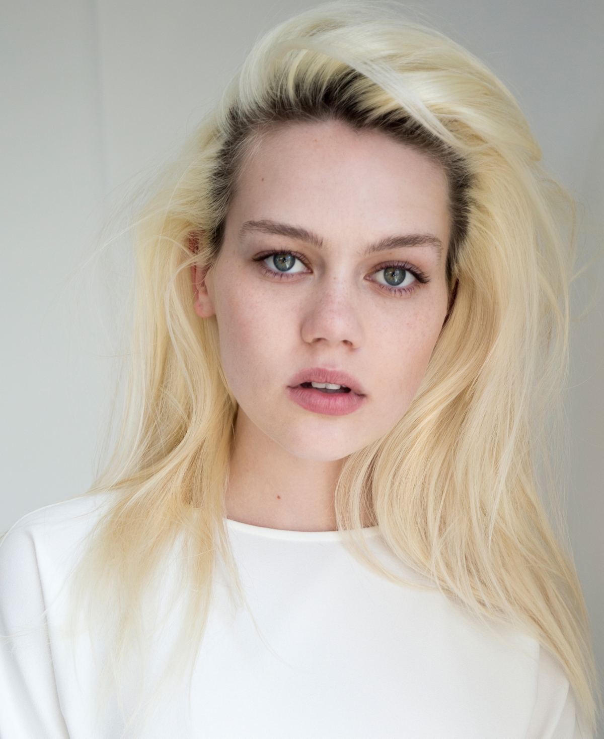 R+Co Spiritualized Dry Shampoo Mist, 4.2 oz.