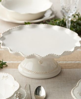 Heritage Scroll 11.5" Footed Cake Plate