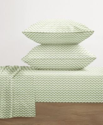 The Farmhouse Chic Premium Ultra Soft Pattern 4-Pc. Sheet Set, Queen