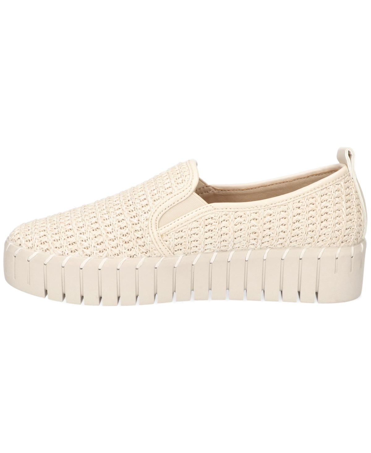 Easy Street Women's Peppy Slip-on Platform Sneakers In White