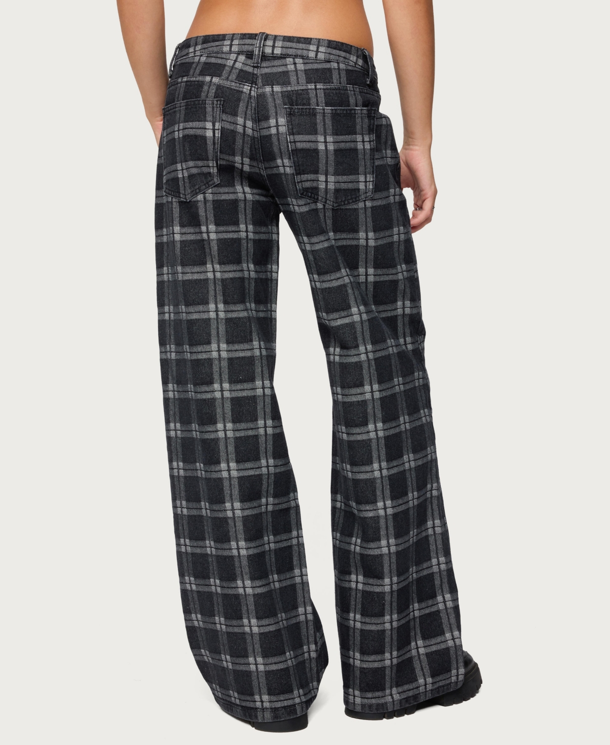 Edikted Women's Kailani Plaid Low Rise Baggy Jeans