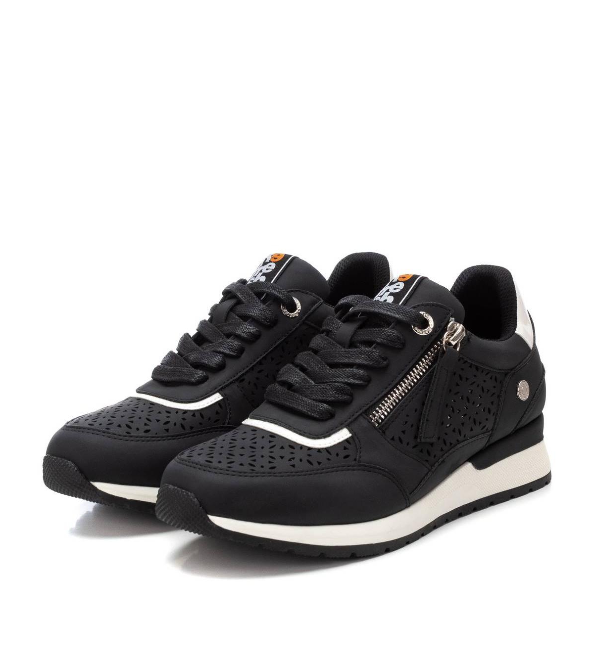 Refresh Collection Women's Casual Sneakers By Xti