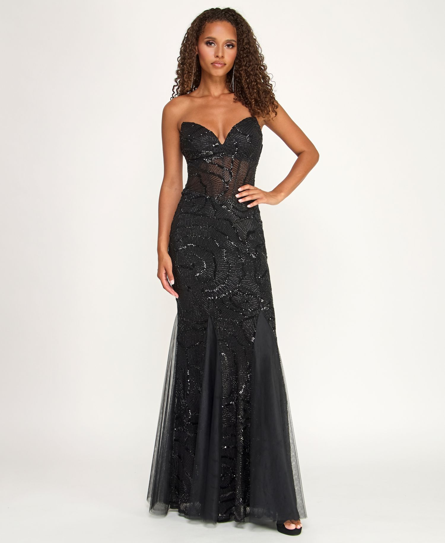 Juniors Sweetheart Sequin Mesh Mermaid Gown with Illusion Bodice