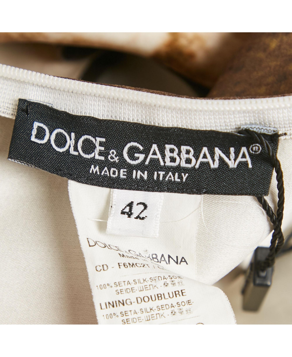 Pre-Owned Dolce & Gabbana Women's Beige Digital Greek Temple Print Silk Sleeveless Midi Dress