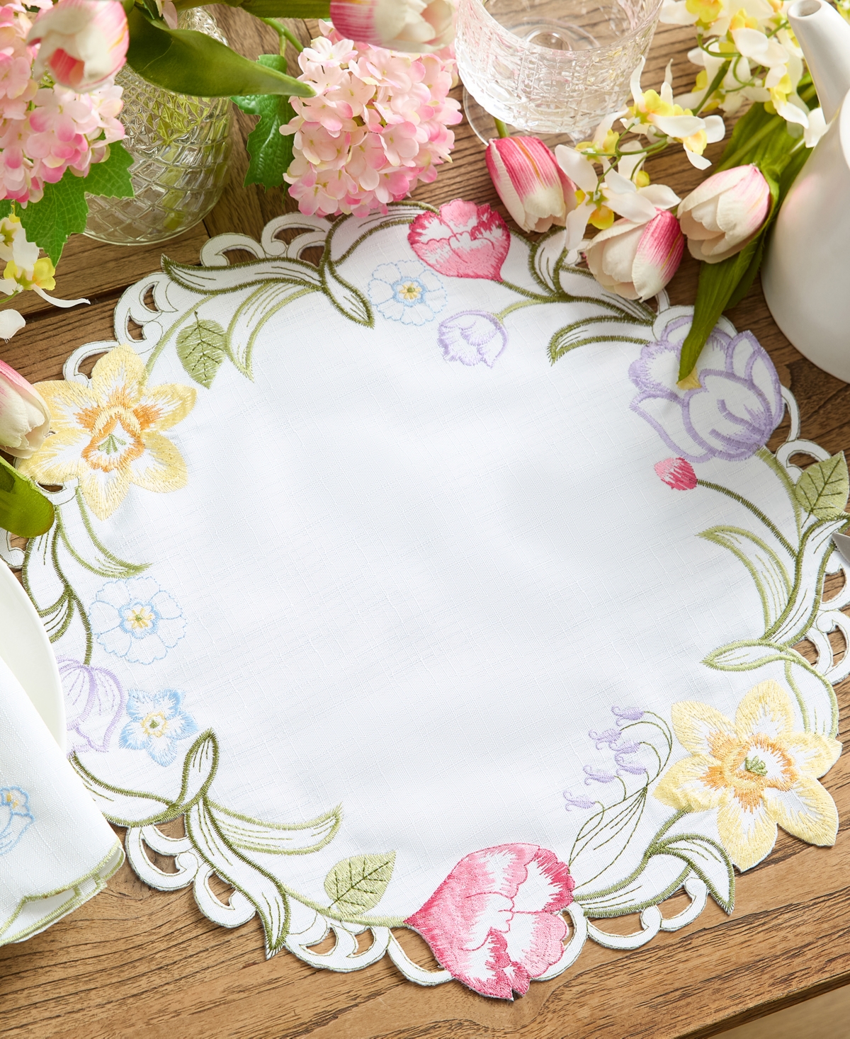 Elrene Embroidered Floral Cutwork Round Placemats, Set of 4