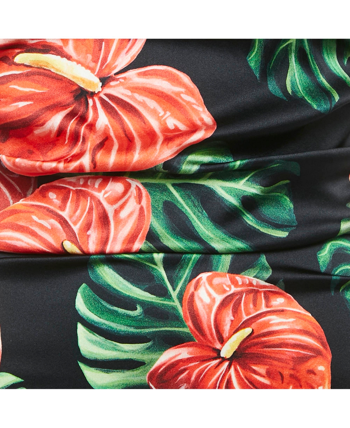 Pre-Owned Dolce & Gabbana Women's Black/red Anthurium Print Satin Ruched Top