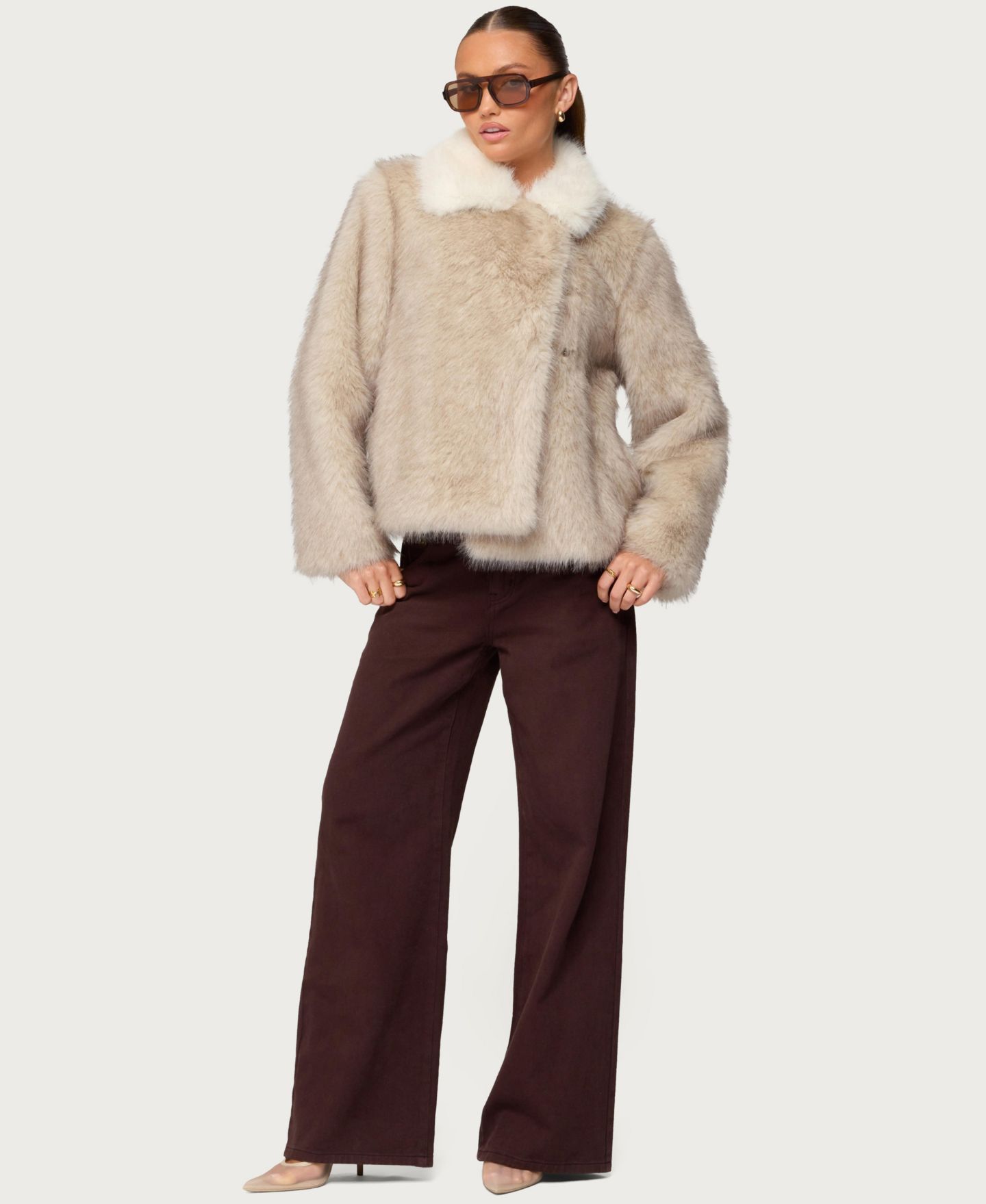 Женская куртка Edikted Contrast Collar Faux Fur, цвет: Рыжевато-коричневый — фото 5